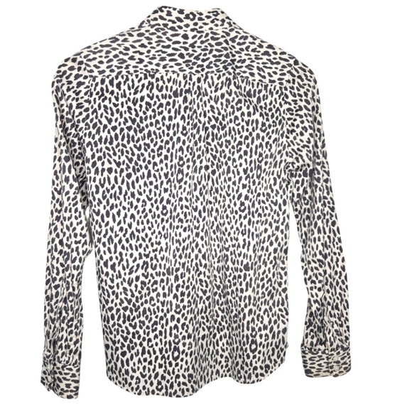 UNTUCKit Women's Mia Animal Leopard Print Button Down Shirt Size 4 Ivory Gray - Picture 2 of 6